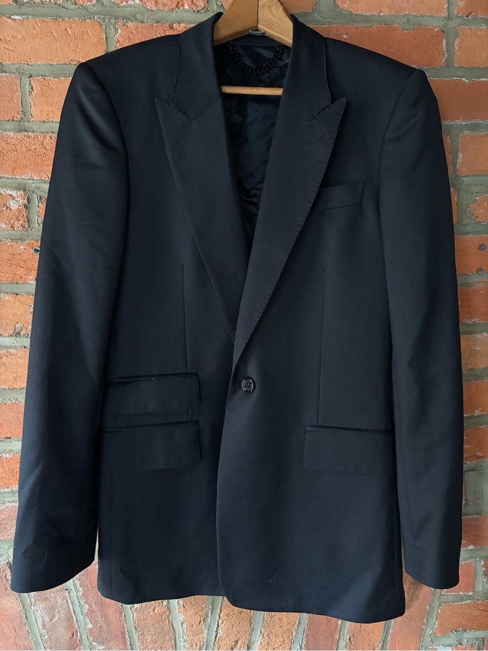 Burberry Black Wool Mohair Tuxedo Jacket 38R Peak Lapel Made in Italy Model 511